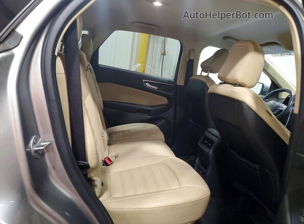2FMPK4J97LBB60646 2020 FORD EDGE Silver Vista interior trasera