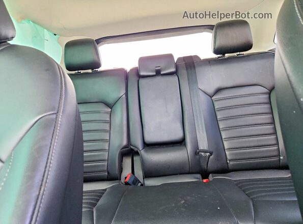 2FMPK4J97RBA26759 2024 FORD EDGE Black უკანა სავარძლების ხედი