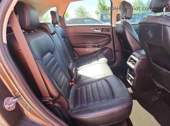 2FMPK4J98KBC11165 2019 FORD EDGE Gray Вид задньої частини салону