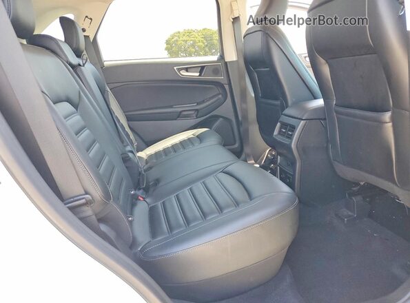 2FMPK4J98PBA16819 2023 FORD EDGE White Vista interior trasera