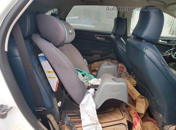 2FMPK4J98RBA89496 2024 FORD EDGE White Вид задньої частини салону