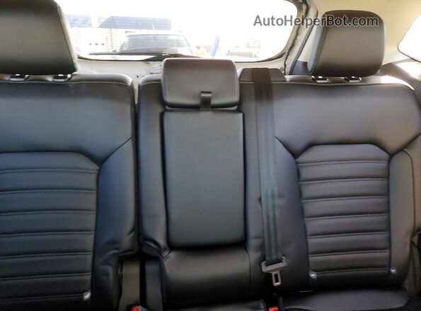 2FMPK4J99PBA56651 2023 FORD EDGE White Widok tylnych siedzeń