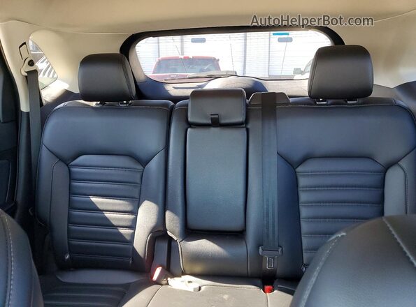 2FMPK4J99RBA67748 2024 FORD EDGE Silver Widok tylnych siedzeń