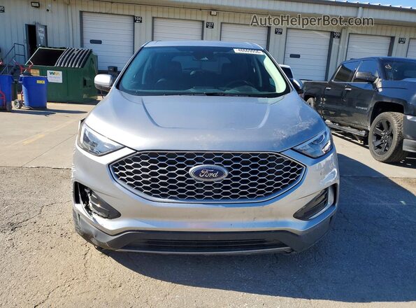 2FMPK4J99RBA67748 2024 FORD EDGE Silver Widok z przodu