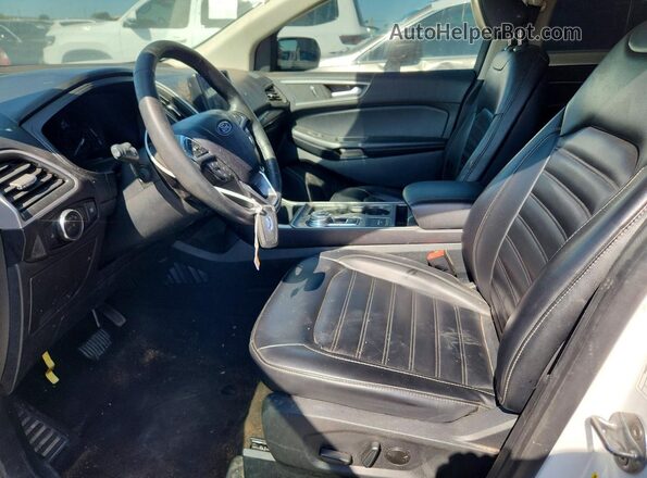 2FMPK4J99RBA76224 2024 FORD EDGE White Вид салону спереду