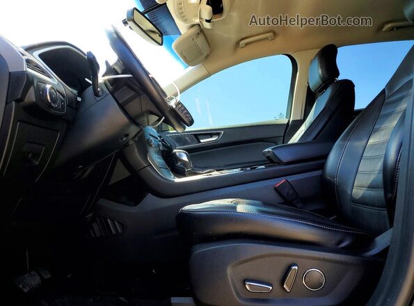 2FMPK4J9XHBC19082 2017 FORD EDGE Black Front interior view