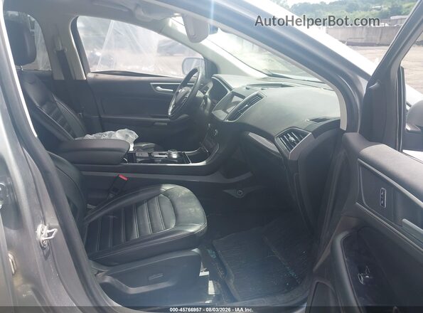 2FMPK4J9XLBB57367 2020 FORD EDGE Silver Widok wnętrza z przodu