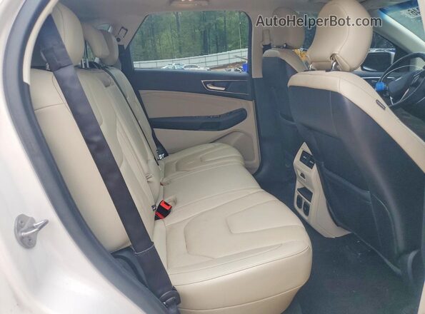 2FMPK4K84HBC25160 2017 FORD EDGE White Вид задньої частини салону