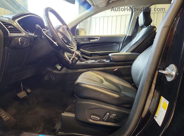 2FMPK4K86JBC46355 2018 FORD EDGE Черный Вид салона спереди