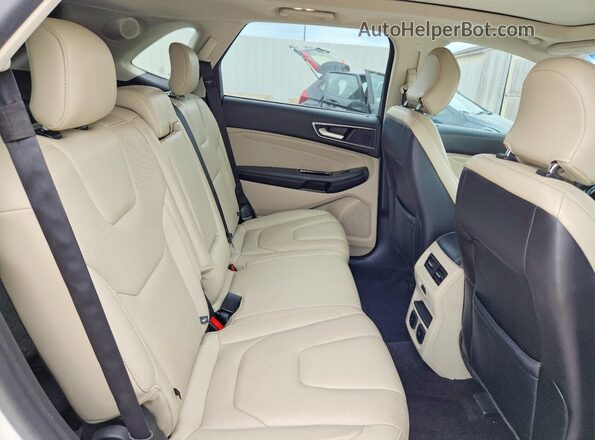 2FMPK4K89HBB40847 2017 FORD EDGE White Вид задньої частини салону