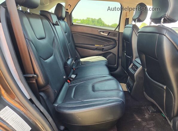 2FMPK4K90GBB06576 2016 FORD EDGE Gray Vista interior trasera