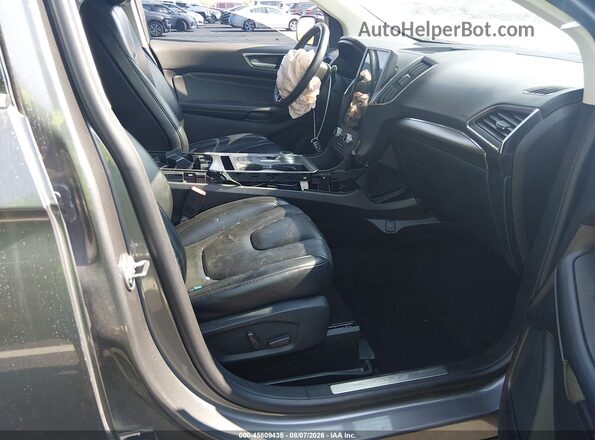 2FMPK4K91NBA37068 2022 FORD EDGE Silver Front interior view