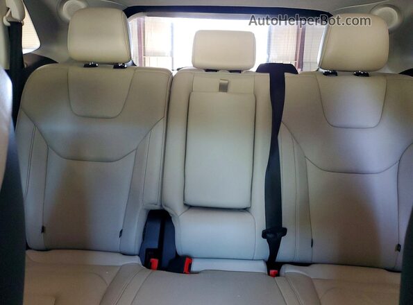 2FMPK4K92HBB06127 2017 FORD EDGE Black Rear seats view