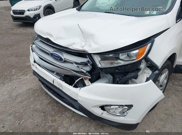 2FMPK4K93HBC21156 2017 FORD EDGE White Widok z przodu