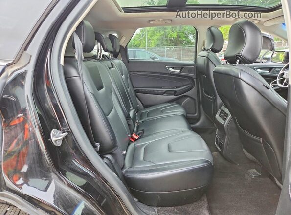 2FMPK4K94JBB80526 2018 FORD EDGE Black Rear interior view
