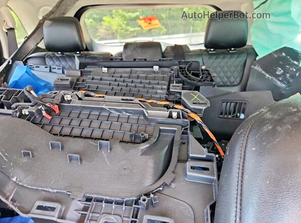 2FMPK4K94RBA49284 2024 FORD EDGE Gray Հետևի նստատեղերի տեսք