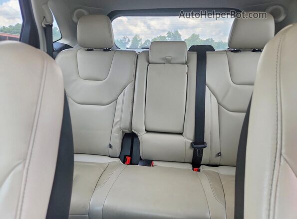 2FMPK4K95HBC17349 2017 FORD EDGE Gray Widok tylnych siedzeń