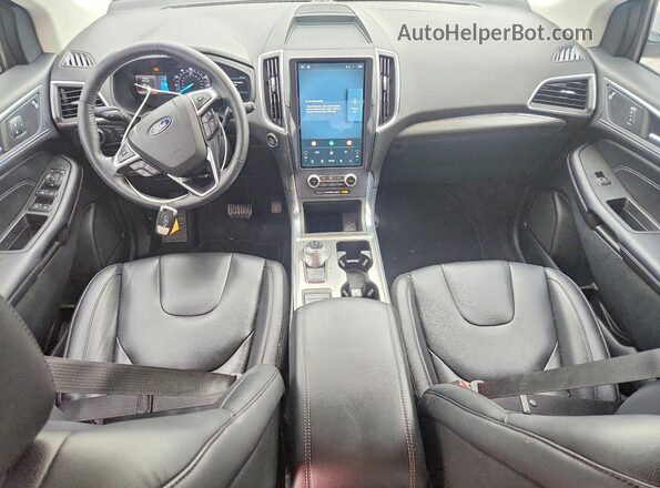 2FMPK4K96NBB09057 2022 FORD EDGE Белый Вид панели приборов