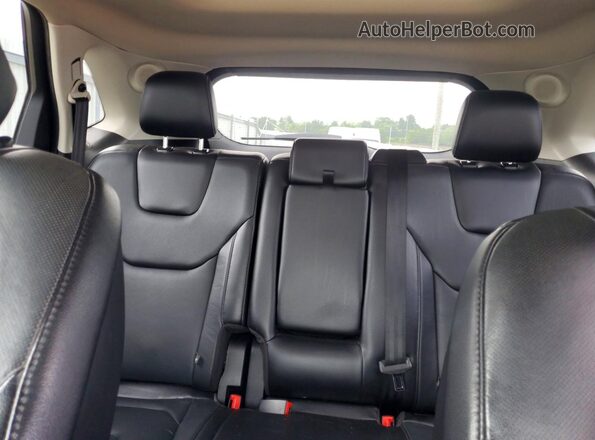 2FMPK4K97HBC15151 2017 FORD EDGE Silver Rear seats view