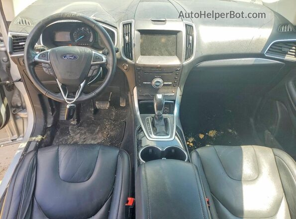 2FMPK4K97JBB75952 2018 FORD EDGE Серебряный Вид панели приборов