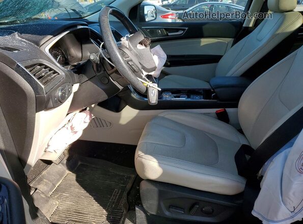 2FMPK4K97LBA94369 2020 FORD EDGE Gray Widok wnętrza z przodu