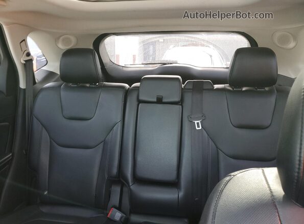 2FMPK4K99HBB58306 2017 FORD EDGE Black Widok tylnych siedzeń