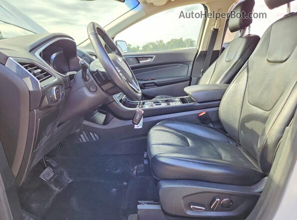 2FMPK4K99KBC11819 2019 FORD EDGE Белый Вид салона спереди