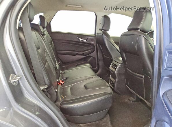 2FMPK4K99NBA38520 2022 FORD EDGE Gray Widok wnętrza z tyłu