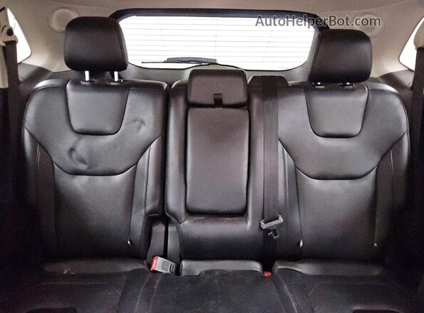 2FMPK4K99NBA38520 2022 FORD EDGE Gray Widok tylnych siedzeń
