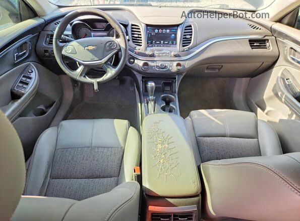 2G1105S30J9120227 2018 CHEVROLET IMPALA Blue Widok deski rozdzielczej