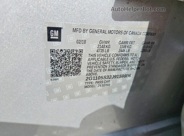 2G1105S32J9159806 2018 CHEVROLET IMPALA Silver Vista del compartimento del motor