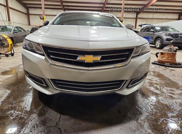 2G1105S32K9140786 2019 CHEVROLET IMPALA Silver Вид спереду