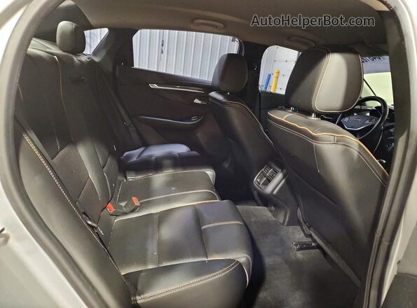 2G1105S32K9140786 2019 CHEVROLET IMPALA Silver Вид задніх сидінь