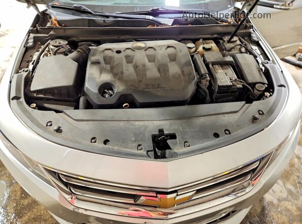 2G1105S32K9140786 2019 CHEVROLET IMPALA Silver Вид задньої частини салону
