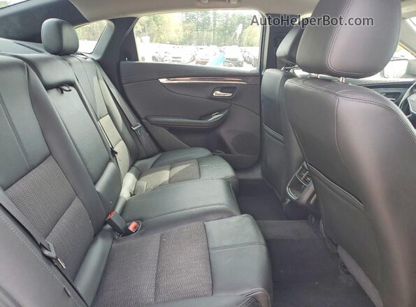 2G1105S35H9114322 2017 CHEVROLET IMPALA White Widok tylnych siedzeń