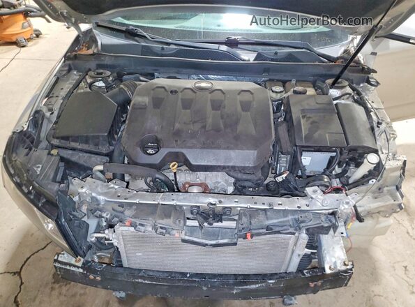 2G1105S35J9119882 2018 CHEVROLET IMPALA Серебряный Вид задней части салона