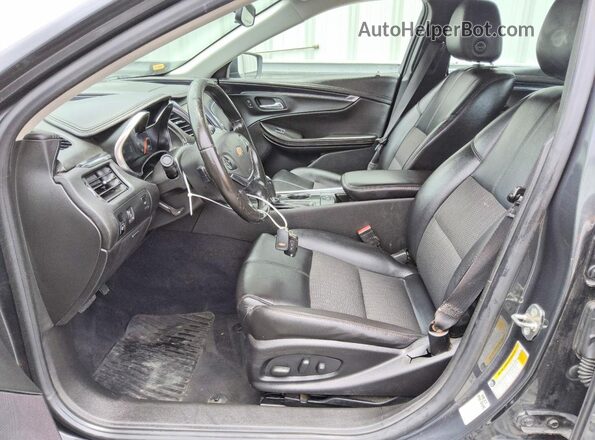 2G1105S35J9134706 2018 CHEVROLET IMPALA Угольный Вид салона спереди