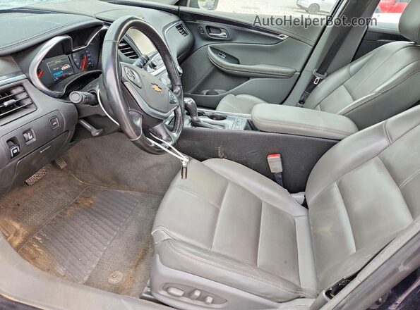 2G1105S38J9176948 2018 CHEVROLET IMPALA Blue Front interior view