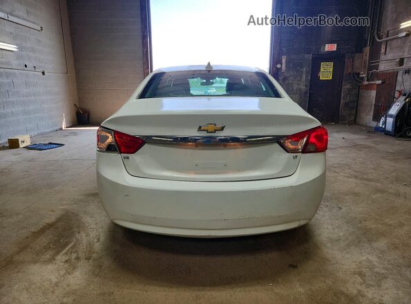 2G1105S3XH9103025 2017 CHEVROLET IMPALA White Widok z tyłu