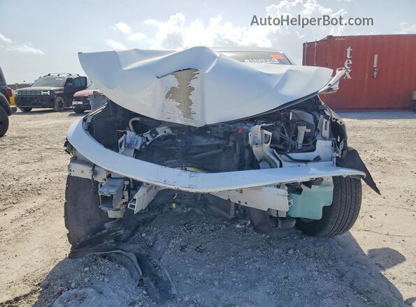 2G1105SA6H9128891 2017 CHEVROLET IMPALA White Դիմացի տեսք