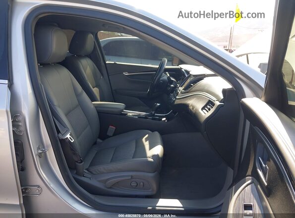 2G1105SA6H9170865 2017 CHEVROLET IMPALA Silver Front interior view