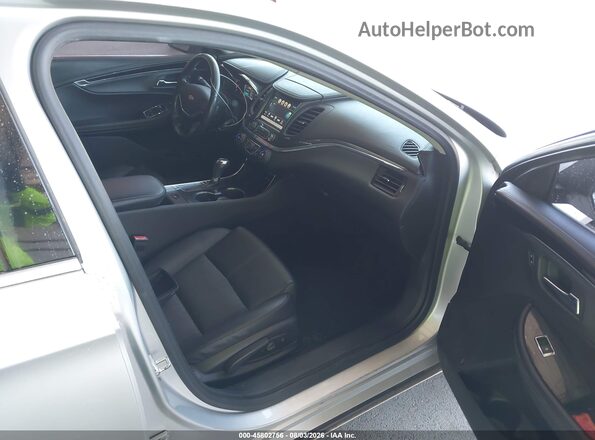 2G1105SA7G9163972 2016 CHEVROLET IMPALA Серебряный Вид салона спереди