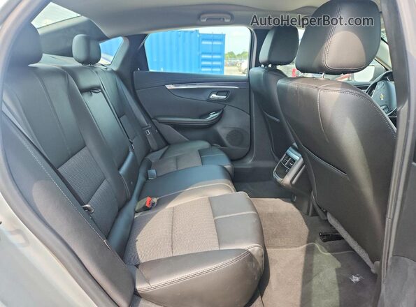 2G1105SA7H9167568 2017 CHEVROLET IMPALA Silver Rear seats view
