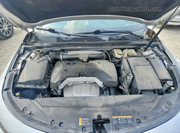 2G1105SA7H9167568 2017 CHEVROLET IMPALA Silver Rear interior view