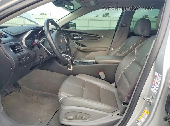 2G1145S30H9190311 2017 CHEVROLET IMPALA Silver Vista interior delantera