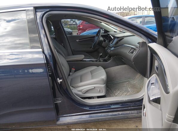 2G11X5S37K9140892 2019 CHEVROLET IMPALA Синий Вид салона спереди