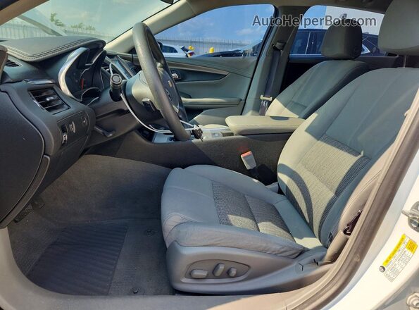 2G11Z5SA2H9190553 2017 CHEVROLET IMPALA Белый Вид салона спереди
