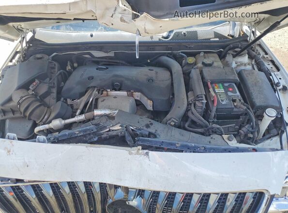 2G4GK5EX1G9158063 2016 BUICK REGAL White უკანა სალონის ხედი