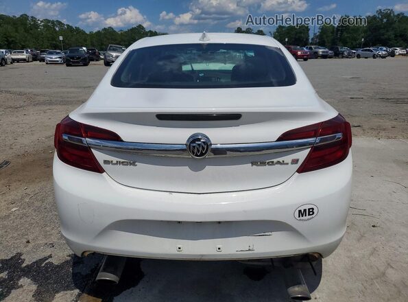 2G4GK5EX1G9158063 2016 BUICK REGAL White უკანა ხედი