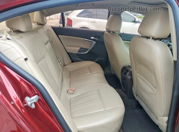 2G4GK5EX2G9198975 2016 BUICK REGAL Red უკანა სავარძლების ხედი